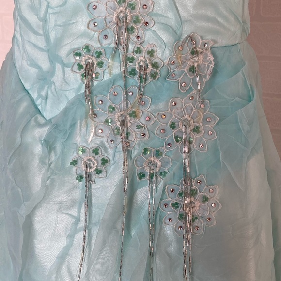 Beautiful tailored dress Green Mint beaded maxi dress - Picture 6 of 16